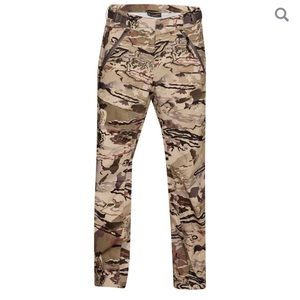 Under armour x gortex camo pant size medium